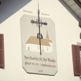 Kreuz der Alten Syruskirche an der Käserei